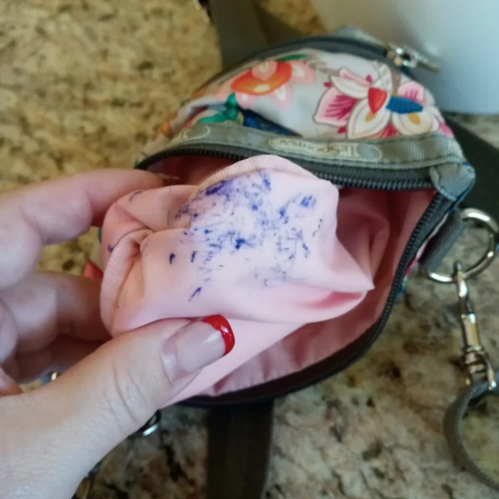 LeSportsac Kasey Crossbody Purse Bag - Picture 11 of 15